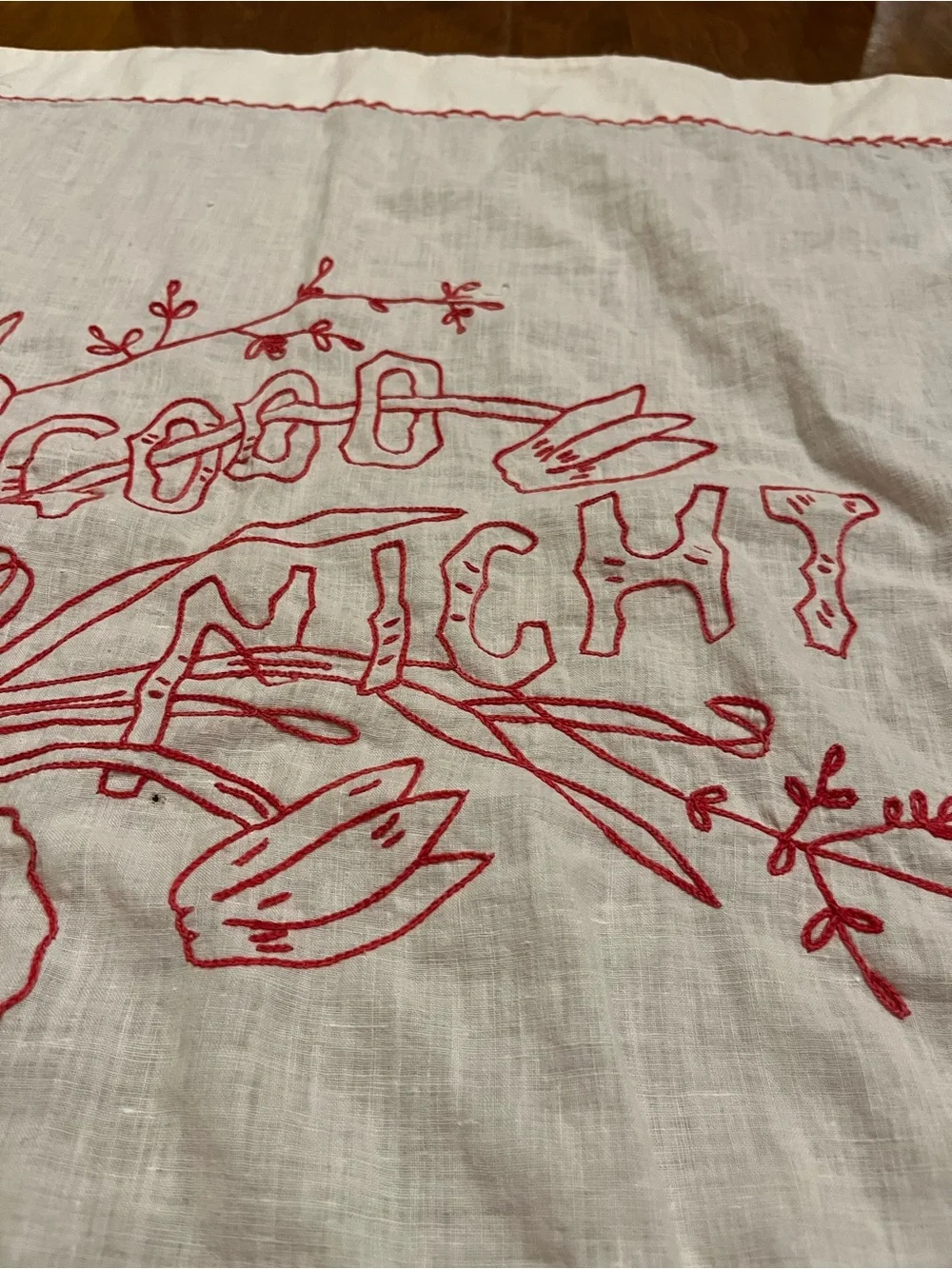 Vintage-Style White Linen Kitchen Cloth with Red Floral Embroidery